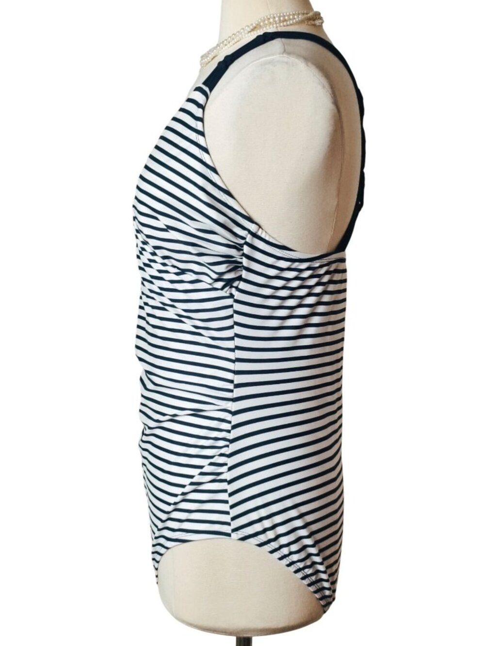 Kona Sol Womens XL Swimsuit One-Piece Slimming Ruched Shelf Bra Bathing Suit - Picture 3 of 8